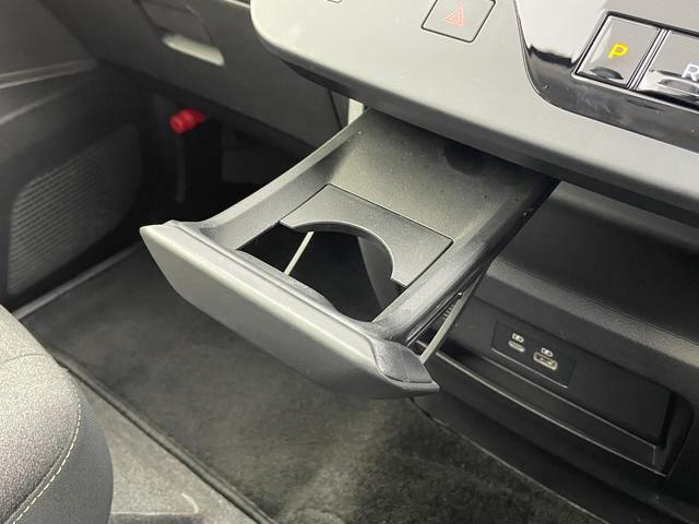 セレナ e-パワー ハイウェイスターV 社外ナビ(AM/FM/BT/DVD/フルセグ) バックカメラ ALPINE後席モニター ドライブレコーダー ETC ブラインドスポットモニター 衝突被害軽減システム レーダークルーズコントロール(31枚目)