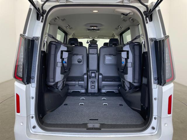 セレナ e-パワー ハイウェイスターV 社外ナビ(AM/FM/BT/DVD/フルセグ) バックカメラ ALPINE後席モニター ドライブレコーダー ETC ブラインドスポットモニター 衝突被害軽減システム レーダークルーズコントロール(41枚目)