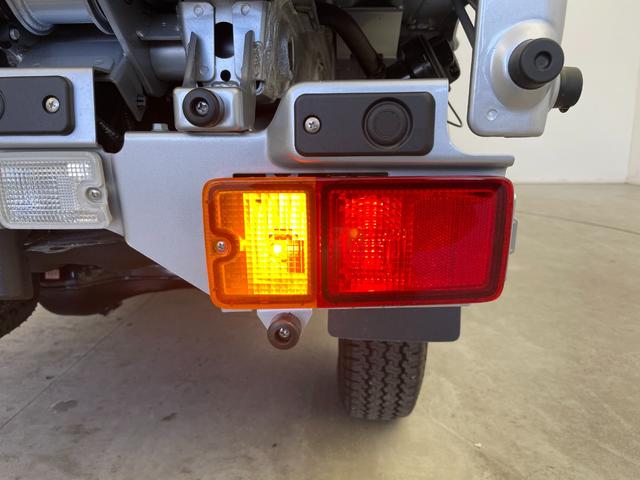 ハイゼットトラック ローダンプ 電動モーター式 社外ナビ オートハロゲンライト 衝突被害軽減システム コーナーセンサー 横滑り防止装置 アイドリングストップ デフロック スペアキー ACエアコン 保証書 取扱説明書 BT フルセグ(52枚目)