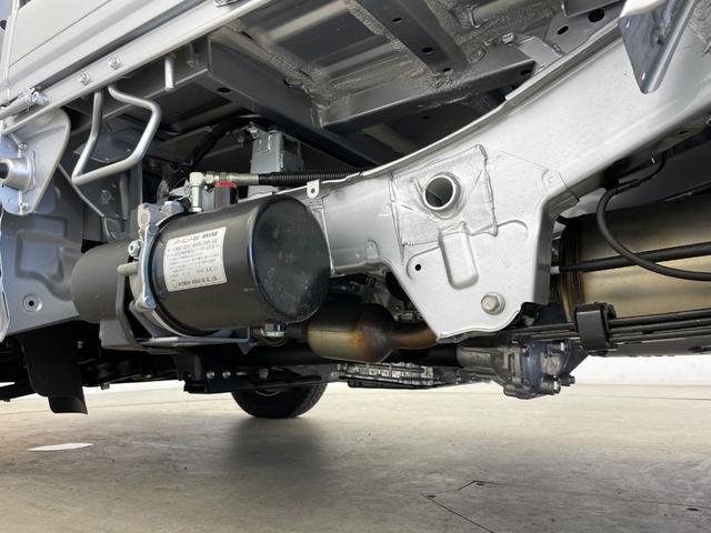 ハイゼットトラック ローダンプ 電動モーター式 社外ナビ オートハロゲンライト 衝突被害軽減システム コーナーセンサー 横滑り防止装置 アイドリングストップ デフロック スペアキー ACエアコン 保証書 取扱説明書 BT フルセグ(62枚目)