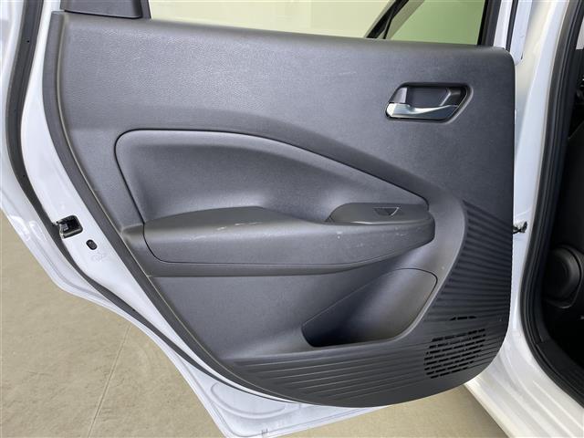 ノート X 純正9型ナビ フルセグTV 衝突被害軽減ブレーキ コーナーセンサー前後 オートLEDヘッドライト 横滑り防止装置 ETC ドライブレコーダー スマートキー プッシュスタート 純正フロアマット 取扱説明(27枚目)