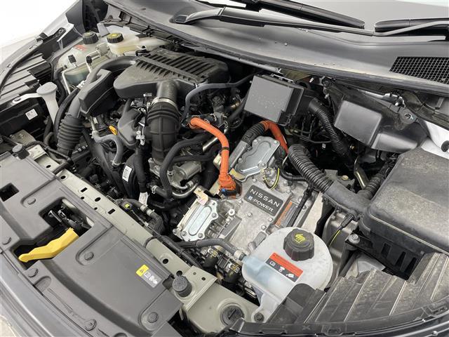 ノート X 純正9型ナビ フルセグTV 衝突被害軽減ブレーキ コーナーセンサー前後 オートLEDヘッドライト 横滑り防止装置 ETC ドライブレコーダー スマートキー プッシュスタート 純正フロアマット 取扱説明(40枚目)