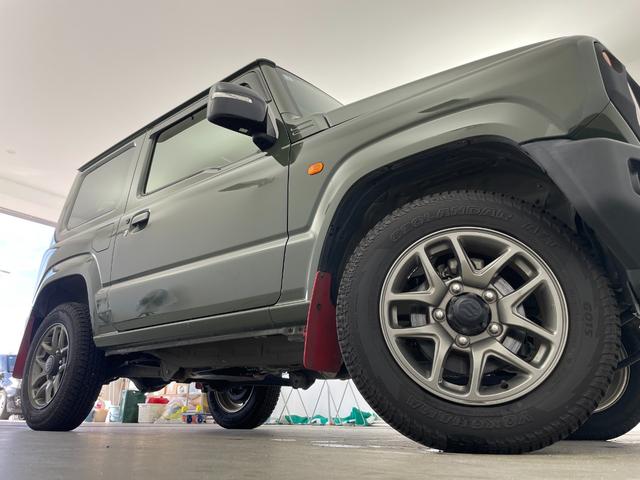 ジムニー XC 社外ナビ ドライブレコーダー ETC シートヒーター 衝突被害軽減システム クルーズコントロール レーンキープアシスト 横滑り防止装置 オートLEDライト 純正アルミホイール ステアリングスイッチ(51枚目)