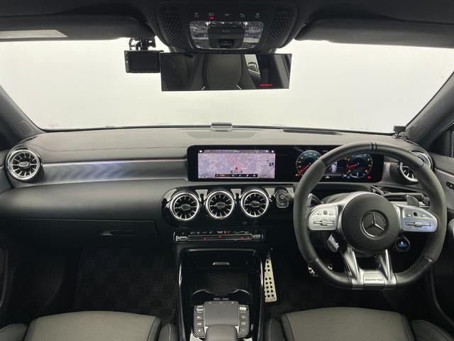 Aクラス A45 S 4マチック+ ワンオーナー 4WD AMGアドバンスドPKG AMGパフォーマンスPKG パノラミックスライディングルーフ PRE-SAFE機能 BBS 純正19インチAW付き冬タイヤ積込 スペアキー 取扱説明書(2枚目)
