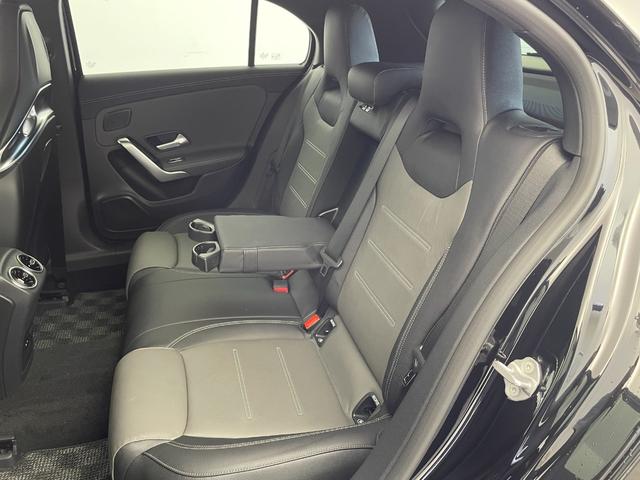 Aクラス A45 S 4マチック+ ワンオーナー 4WD AMGアドバンスドPKG AMGパフォーマンスPKG パノラミックスライディングルーフ PRE-SAFE機能 BBS 純正19インチAW付き冬タイヤ積込 スペアキー 取扱説明書(38枚目)