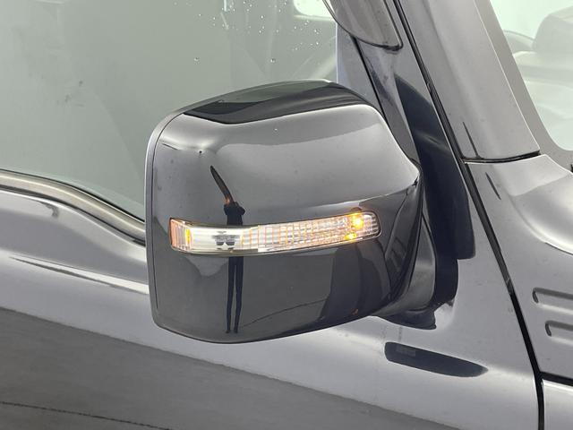 ジムニーシエラ JC 社外ナビ バックカメラ シートヒーター 衝突被害軽減システム レーンキープアシスト 横滑り防止装置 オートLEDライト フォグライト 純正アルミホイール 純正フロアマット ステアリングスイッチ AAC(42枚目)