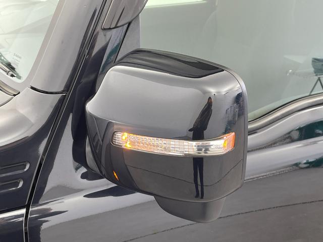 ジムニーシエラ JC 社外ナビ バックカメラ シートヒーター 衝突被害軽減システム レーンキープアシスト 横滑り防止装置 オートLEDライト フォグライト 純正アルミホイール 純正フロアマット ステアリングスイッチ AAC(43枚目)