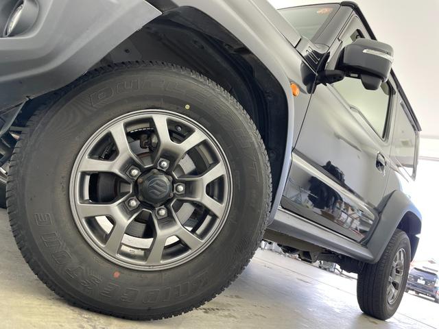 ジムニーシエラ JC 社外ナビ バックカメラ シートヒーター 衝突被害軽減システム レーンキープアシスト 横滑り防止装置 オートLEDライト フォグライト 純正アルミホイール 純正フロアマット ステアリングスイッチ AAC(57枚目)