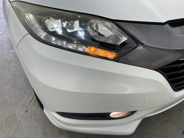 ヴェゼル ハイブリッドＺ　純正ナビ　フルセグＴＶ　バックカメラ　寒冷地仕様　衝突被害軽減ブレーキ　クルーズコントロール　オートＬＥＤヘッドライト　横滑り防止装置　ハーフレザーシート　シートヒーター　ＥＴＣ　ドライブレコーダー（51枚目）