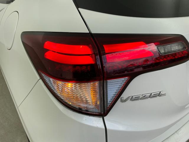 ヴェゼル ハイブリッドＺ　純正ナビ　フルセグＴＶ　バックカメラ　寒冷地仕様　衝突被害軽減ブレーキ　クルーズコントロール　オートＬＥＤヘッドライト　横滑り防止装置　ハーフレザーシート　シートヒーター　ＥＴＣ　ドライブレコーダー（53枚目）