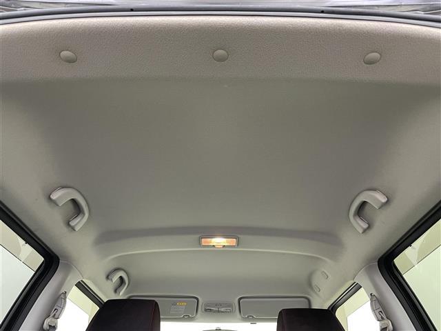 スイフトスポーツ ベースグレード ワンオーナー 社外SDナビ(AM/FM/CD/BT)フルセグTV クルーズコントロール 横滑り防止装置 盗難防止装置 オートライト フロアマット純正 純正AW ドアバイザー フォグランプ 取説/保証書(31枚目)