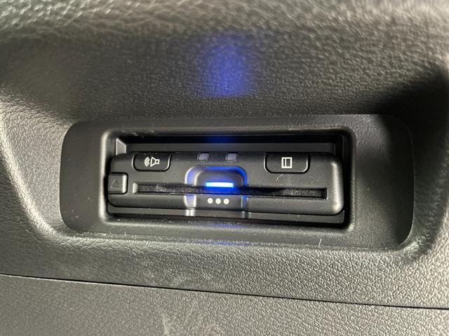 デリカミニ Ｔ　プレミアム　１オナ　純正オーディオ（ＨＤＭＩ　ＢＴ　ＣａｒＰｌａｙ）全周囲　ビルトインＥＴＣ　両側パワスラ（フットオープン）シートヒーター　純正ＡＷ付き冬Ｔセット積込み　ＬＥＤ　ＡＣＣ　衝突軽減　ＭＩパイロット（3枚目）