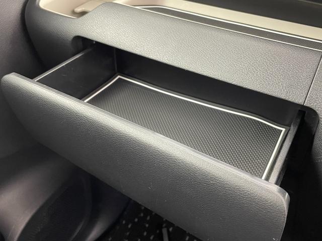 デリカミニ Ｔ　プレミアム　１オナ　純正オーディオ（ＨＤＭＩ　ＢＴ　ＣａｒＰｌａｙ）全周囲　ビルトインＥＴＣ　両側パワスラ（フットオープン）シートヒーター　純正ＡＷ付き冬Ｔセット積込み　ＬＥＤ　ＡＣＣ　衝突軽減　ＭＩパイロット（29枚目）