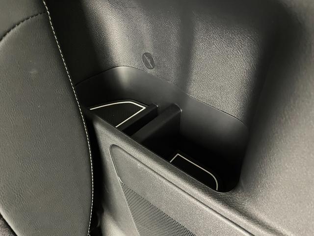 デリカミニ Ｔ　プレミアム　１オナ　純正オーディオ（ＨＤＭＩ　ＢＴ　ＣａｒＰｌａｙ）全周囲　ビルトインＥＴＣ　両側パワスラ（フットオープン）シートヒーター　純正ＡＷ付き冬Ｔセット積込み　ＬＥＤ　ＡＣＣ　衝突軽減　ＭＩパイロット（41枚目）