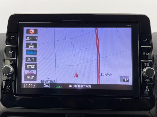 デイズ ハイウェイスター　Ｇターボ　ワンオーナー　純正ナビ　フルセグＴＶ　バックカメラ　社外ＡＷ付き冬タイヤ積込　衝突被害軽減ブレーキ　オートＬＥＤヘッドライト　コーナーセンサー前後　横滑り防止装置　スマートキー×２　プッシュスタート（7枚目）