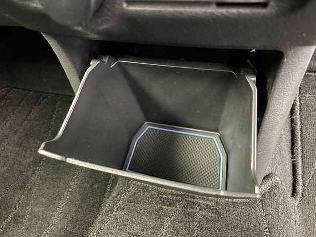 デイズ ハイウェイスター　Ｇターボ　ワンオーナー　純正ナビ　フルセグＴＶ　バックカメラ　社外ＡＷ付き冬タイヤ積込　衝突被害軽減ブレーキ　オートＬＥＤヘッドライト　コーナーセンサー前後　横滑り防止装置　スマートキー×２　プッシュスタート（28枚目）