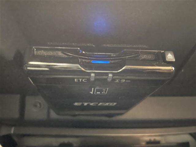 XV アドバンス 純正ナビ バックカメラ ドラレコ ETC BSM INNOルーフボックス ハーフレザー 衝突被害軽減システム レーダークルーズコントロール コーナーセンサー 純正アルミホイール オートLEDライト(3枚目)