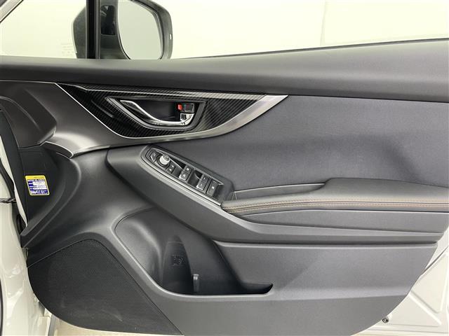 XV アドバンス 純正ナビ バックカメラ ドラレコ ETC BSM INNOルーフボックス ハーフレザー 衝突被害軽減システム レーダークルーズコントロール コーナーセンサー 純正アルミホイール オートLEDライト(25枚目)