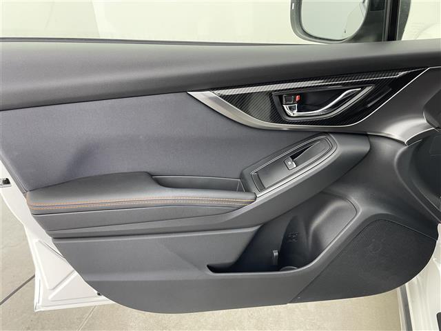 XV アドバンス 純正ナビ バックカメラ ドラレコ ETC BSM INNOルーフボックス ハーフレザー 衝突被害軽減システム レーダークルーズコントロール コーナーセンサー 純正アルミホイール オートLEDライト(27枚目)