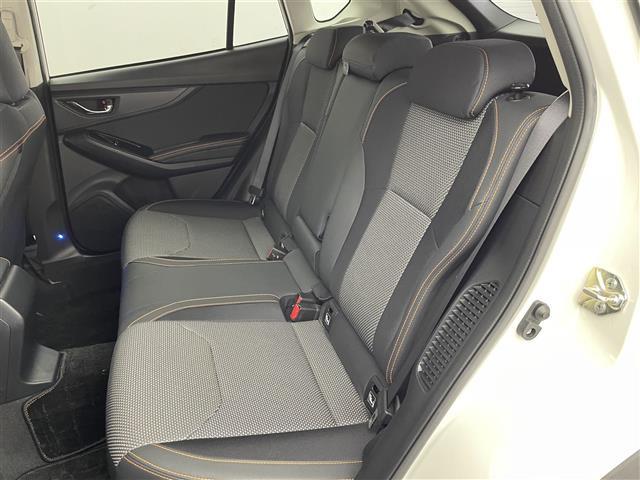 XV アドバンス 純正ナビ バックカメラ ドラレコ ETC BSM INNOルーフボックス ハーフレザー 衝突被害軽減システム レーダークルーズコントロール コーナーセンサー 純正アルミホイール オートLEDライト(30枚目)