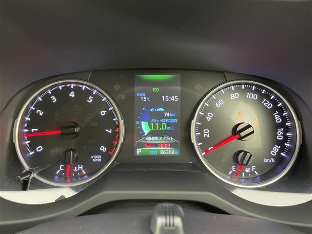 ＲＡＶ４ Ｘ　４ＷＤ　純正ナビ　フルセグＴＶ　バックカメラ　社外１７インチＡＷ付き冬タイヤ積込　トヨタセーフティセンス　ＡＣＣ　プリクラッシュセーフティ　デジタルインナーミラー　ドラレコ　ＥＴＣ　スマートキー×２（13枚目）