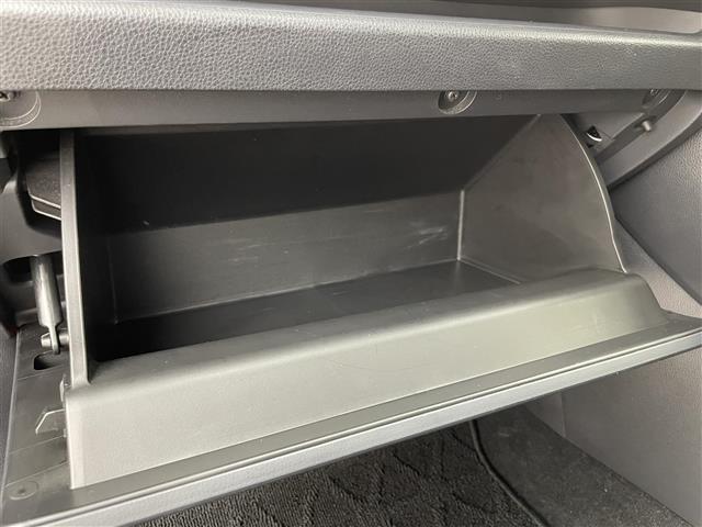 ＲＡＶ４ Ｘ　４ＷＤ　純正ナビ　フルセグＴＶ　バックカメラ　社外１７インチＡＷ付き冬タイヤ積込　トヨタセーフティセンス　ＡＣＣ　プリクラッシュセーフティ　デジタルインナーミラー　ドラレコ　ＥＴＣ　スマートキー×２（20枚目）