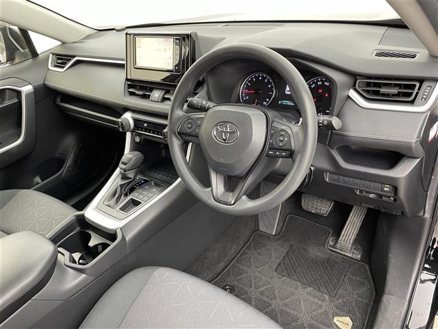 ＲＡＶ４ Ｘ　４ＷＤ　純正ナビ　フルセグＴＶ　バックカメラ　社外１７インチＡＷ付き冬タイヤ積込　トヨタセーフティセンス　ＡＣＣ　プリクラッシュセーフティ　デジタルインナーミラー　ドラレコ　ＥＴＣ　スマートキー×２（21枚目）