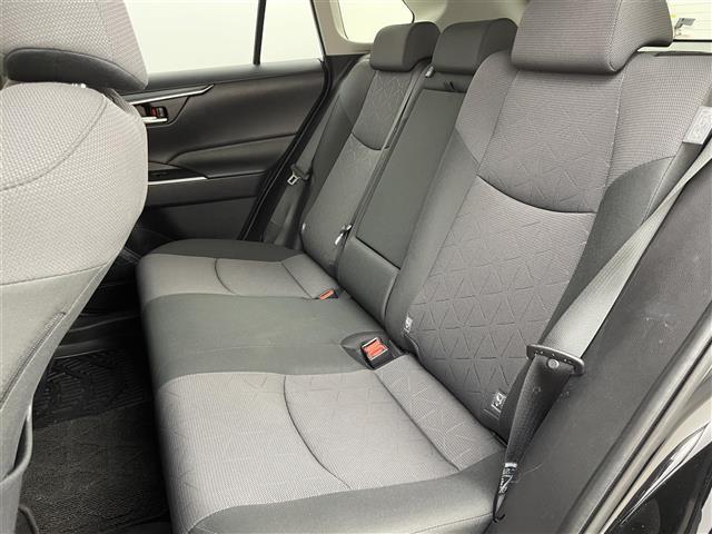 ＲＡＶ４ Ｘ　４ＷＤ　純正ナビ　フルセグＴＶ　バックカメラ　社外１７インチＡＷ付き冬タイヤ積込　トヨタセーフティセンス　ＡＣＣ　プリクラッシュセーフティ　デジタルインナーミラー　ドラレコ　ＥＴＣ　スマートキー×２（28枚目）