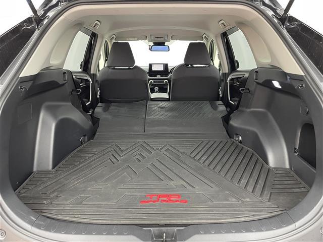 ＲＡＶ４ Ｘ　４ＷＤ　純正ナビ　フルセグＴＶ　バックカメラ　社外１７インチＡＷ付き冬タイヤ積込　トヨタセーフティセンス　ＡＣＣ　プリクラッシュセーフティ　デジタルインナーミラー　ドラレコ　ＥＴＣ　スマートキー×２（32枚目）