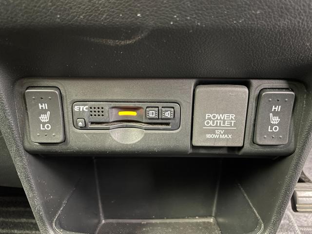 Ｎ－ＢＯＸ Ｇ・Ｌパッケージ　ワンオーナー　４ＷＤ　社外ナビ　ワンセグＴＶ　バックカメラ　片側パワースライドドア＋イージークローザー（両側）　横滑り防止装置　ビルトインＥＴＣ　前席シートヒーター　スマートキー×２　プッシュスタート（3枚目）