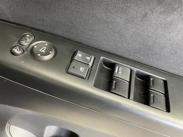 Ｎ－ＢＯＸ Ｇ・Ｌパッケージ　ワンオーナー　４ＷＤ　社外ナビ　ワンセグＴＶ　バックカメラ　片側パワースライドドア＋イージークローザー（両側）　横滑り防止装置　ビルトインＥＴＣ　前席シートヒーター　スマートキー×２　プッシュスタート（20枚目）