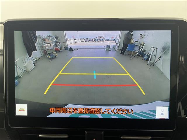 ノア ハイブリッドＳ－Ｚ　ワンオーナー　純正１０．５インチナビ　フルセグＴＶ＋ＣＤ／ＤＶＤデッキ　ＨＤＭＩ　バックカメラ　トヨタセーフティセンス　両側パワースライドドア　ハーフレザー　シートヒーター　ドラレコ　ＥＴＣ２．０（4枚目）