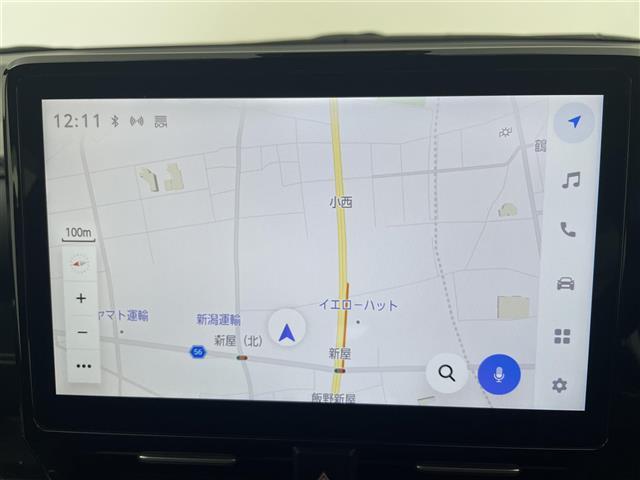 ノア ハイブリッドＳ－Ｚ　ワンオーナー　純正１０．５インチナビ　フルセグＴＶ＋ＣＤ／ＤＶＤデッキ　ＨＤＭＩ　バックカメラ　トヨタセーフティセンス　両側パワースライドドア　ハーフレザー　シートヒーター　ドラレコ　ＥＴＣ２．０（7枚目）