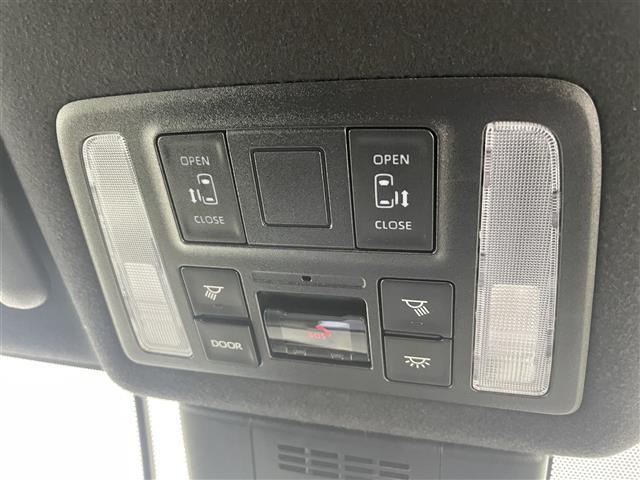 ノア ハイブリッドＳ－Ｚ　ワンオーナー　純正１０．５インチナビ　フルセグＴＶ＋ＣＤ／ＤＶＤデッキ　ＨＤＭＩ　バックカメラ　トヨタセーフティセンス　両側パワースライドドア　ハーフレザー　シートヒーター　ドラレコ　ＥＴＣ２．０（15枚目）