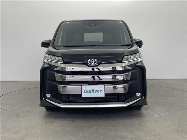 ノア ハイブリッドＳ－Ｚ　ワンオーナー　純正１０．５インチナビ　フルセグＴＶ＋ＣＤ／ＤＶＤデッキ　ＨＤＭＩ　バックカメラ　トヨタセーフティセンス　両側パワースライドドア　ハーフレザー　シートヒーター　ドラレコ　ＥＴＣ２．０（35枚目）