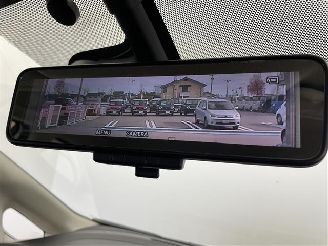 ノート ｅ－パワー　Ｘ　純正ナビ　フルセグＴＶ　アラウンドビューモニター　衝突被害軽減ブレーキ　レーンキープアシスト　オートＬＥＤヘッドライト　横滑り防止装置　コーナーセンサー前後　デジタルインナーミラー　ＥＴＣ　スペアキー（4枚目）