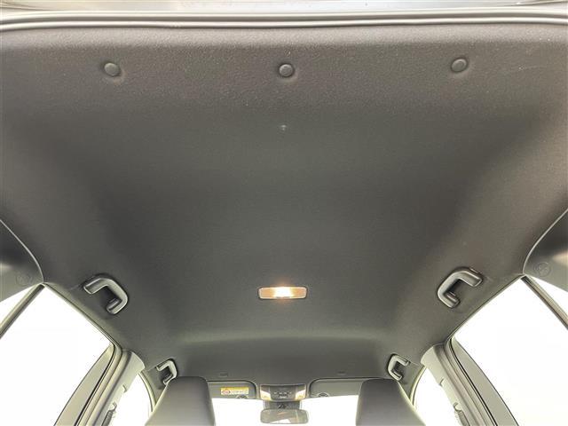 カローラツーリング ハイブリッド　ダブルバイビー　純正１０．５インチディスプレイオーディオ　フルセグＴＶ　ナビ機能　バックカメラ　ＥＴＣ２．０　社外ＡＷ付冬タイヤ車載　ＢＳＭ　トヨタセーフティセンス　ＬＥＤオートハイビーム　モデリスタフルエアロ（34枚目）