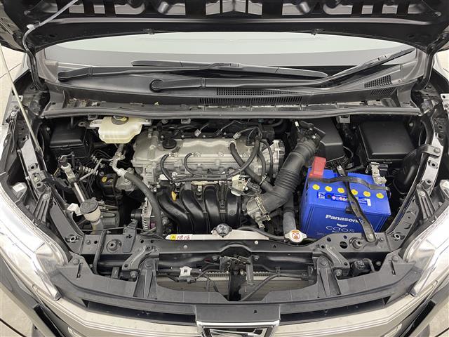 ノア Ｓｉ　ダブルバイビーＩＩＩ　純正ナビ　フルセグＴＶ　Ｂｌｕｅｔｏｏｔｈ　バックカメラ　純正フリップダウンモニター　ＥＴＣ　両側パワースライドドア　ＬＥＤオートライト　オートハイビーム　トヨタセーフティセンス　ハーフレザーシート（40枚目）