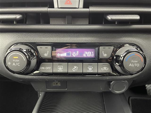 ノート Ｓ　ＦＯＵＲ　純正ナビ　全方位カメラ　ＥＴＣ　シートヒーター　ブラインドスポットモニター　デジタルインナーミラー　衝突被害軽減システム　コーナーセンサー　横滑り防止装置　オートハロゲンライト　ハンドルヒーター（17枚目）