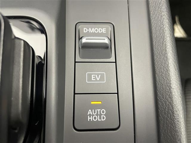 ノート Ｓ　ＦＯＵＲ　純正ナビ　全方位カメラ　ＥＴＣ　シートヒーター　ブラインドスポットモニター　デジタルインナーミラー　衝突被害軽減システム　コーナーセンサー　横滑り防止装置　オートハロゲンライト　ハンドルヒーター（19枚目）