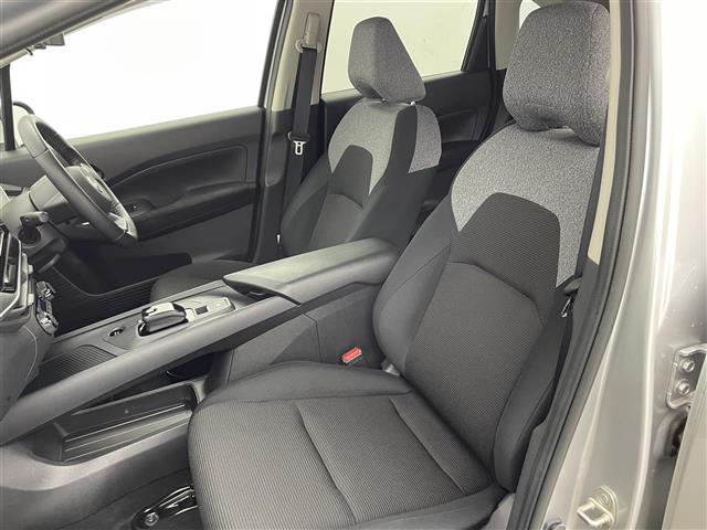 ノート Ｓ　ＦＯＵＲ　純正ナビ　全方位カメラ　ＥＴＣ　シートヒーター　ブラインドスポットモニター　デジタルインナーミラー　衝突被害軽減システム　コーナーセンサー　横滑り防止装置　オートハロゲンライト　ハンドルヒーター（26枚目）