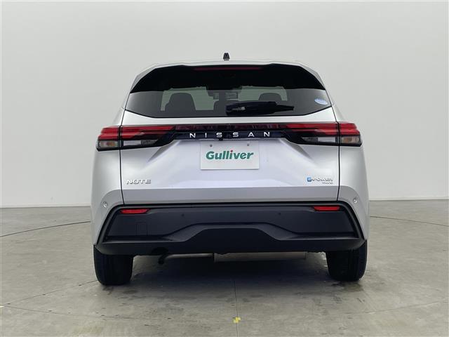 ノート Ｓ　ＦＯＵＲ　純正ナビ　全方位カメラ　ＥＴＣ　シートヒーター　ブラインドスポットモニター　デジタルインナーミラー　衝突被害軽減システム　コーナーセンサー　横滑り防止装置　オートハロゲンライト　ハンドルヒーター（36枚目）