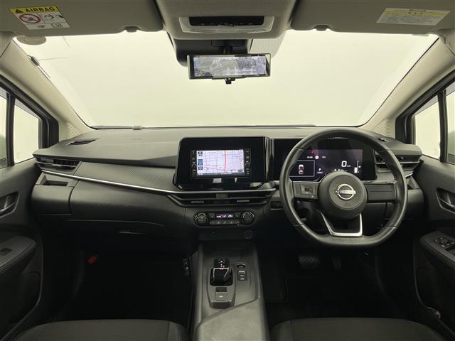 ノート Ｓ　ＦＯＵＲ　純正ナビ　全方位カメラ　ＥＴＣ　シートヒーター　ブラインドスポットモニター　デジタルインナーミラー　衝突被害軽減システム　コーナーセンサー　横滑り防止装置　オートハロゲンライト　ハンドルヒーター（42枚目）