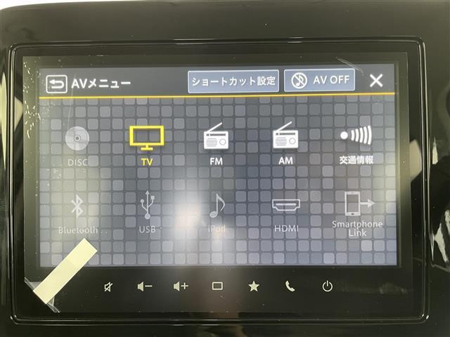 スペーシアカスタム ハイブリッドＸＳ　届出済未使用車　４ＷＤ　９型純正ナビ　全方位モニター　ヘッドアップディスプレイ　デュアルセンサーブレーキサポートＩＩ　アダプティブクルーズコントロール　レーンキープアシスト　オートマチックハイビーム（4枚目）