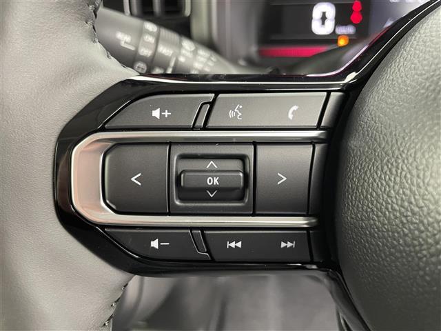 スペーシアカスタム ハイブリッドＸＳ　届出済未使用車　４ＷＤ　９型純正ナビ　全方位モニター　ヘッドアップディスプレイ　デュアルセンサーブレーキサポートＩＩ　アダプティブクルーズコントロール　レーンキープアシスト　オートマチックハイビーム（7枚目）