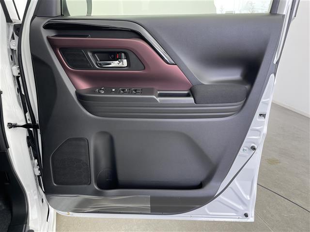 スペーシアカスタム ハイブリッドＸＳ　届出済未使用車　４ＷＤ　９型純正ナビ　全方位モニター　ヘッドアップディスプレイ　デュアルセンサーブレーキサポートＩＩ　アダプティブクルーズコントロール　レーンキープアシスト　オートマチックハイビーム（21枚目）