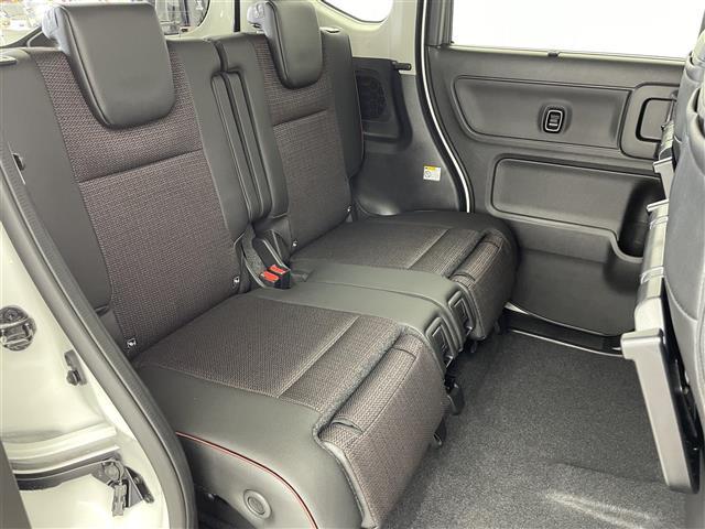 スペーシアカスタム ハイブリッドＸＳ　届出済未使用車　４ＷＤ　９型純正ナビ　全方位モニター　ヘッドアップディスプレイ　デュアルセンサーブレーキサポートＩＩ　アダプティブクルーズコントロール　レーンキープアシスト　オートマチックハイビーム（24枚目）