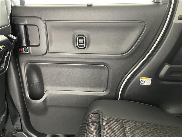 スペーシアカスタム ハイブリッドＸＳ　届出済未使用車　４ＷＤ　９型純正ナビ　全方位モニター　ヘッドアップディスプレイ　デュアルセンサーブレーキサポートＩＩ　アダプティブクルーズコントロール　レーンキープアシスト　オートマチックハイビーム（25枚目）