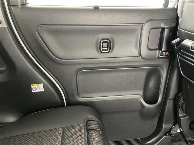 スペーシアカスタム ハイブリッドＸＳ　届出済未使用車　４ＷＤ　９型純正ナビ　全方位モニター　ヘッドアップディスプレイ　デュアルセンサーブレーキサポートＩＩ　アダプティブクルーズコントロール　レーンキープアシスト　オートマチックハイビーム（27枚目）