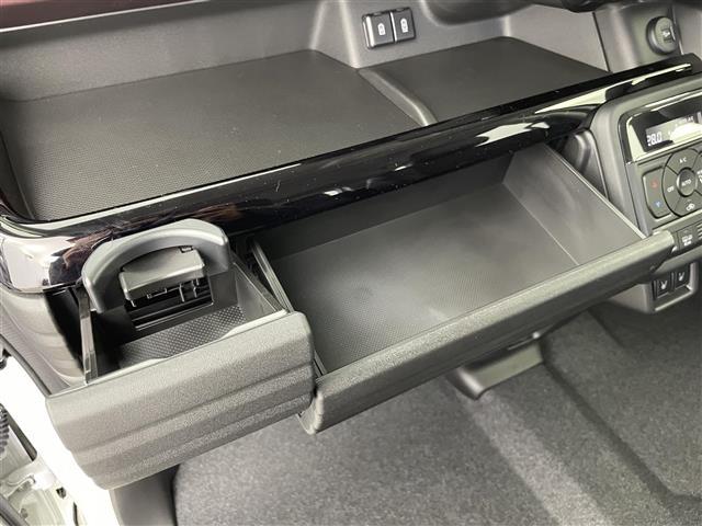 スペーシアカスタム ハイブリッドＸＳ　届出済未使用車　４ＷＤ　９型純正ナビ　全方位モニター　ヘッドアップディスプレイ　デュアルセンサーブレーキサポートＩＩ　アダプティブクルーズコントロール　レーンキープアシスト　オートマチックハイビーム（28枚目）